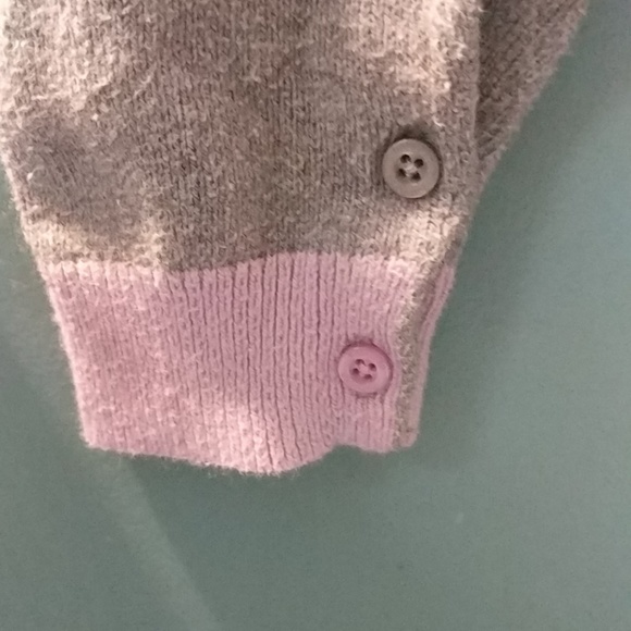 🌈 babyGap 6-12 HAPPY softest sweater romper 🌈 - Picture 7 of 7